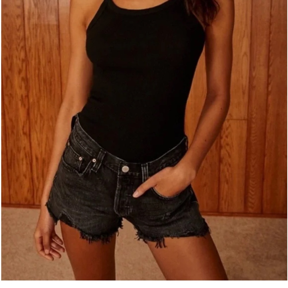 DENIM FORUM Ex-Boyfriend Button Fly Shorts